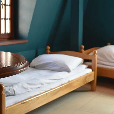 Przy Targu Rybnym Hostal *